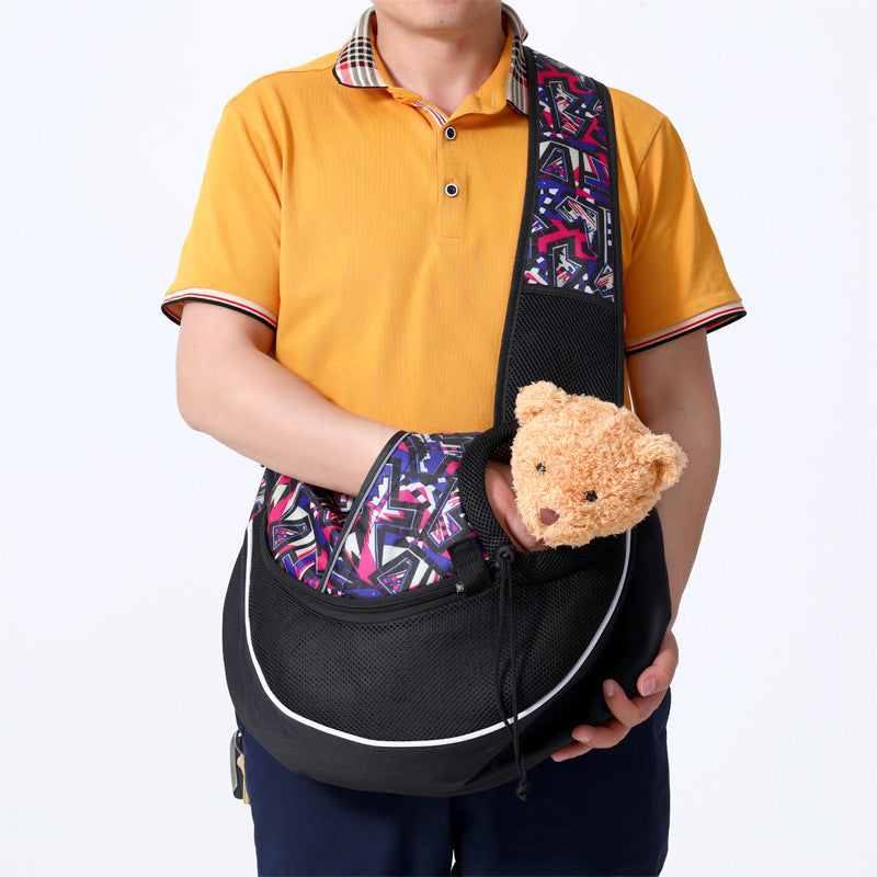 Portable Pet Carrier Bag – Outdoor Crossbody Bag for Dogs and Cats